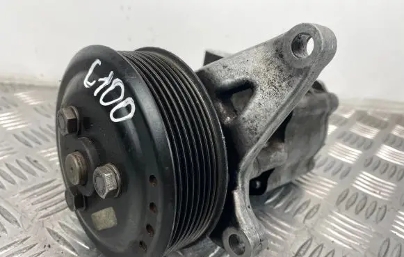 BMW 5 GT F07 Power steering pump 679435001 J3209