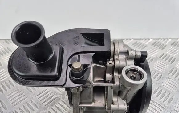 BMW X3 E83 Oil pump 867652 AC46500 86765200