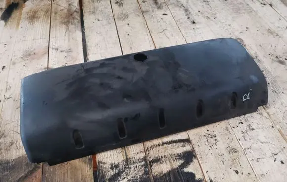 Volkswagen Touareg I Rocker cam cover 07Z103502C