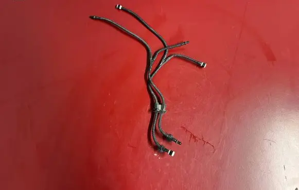 BMW iX Windshield washer fluid hose 