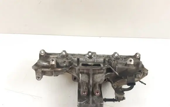Toyota Verso Intake manifold 126310R010