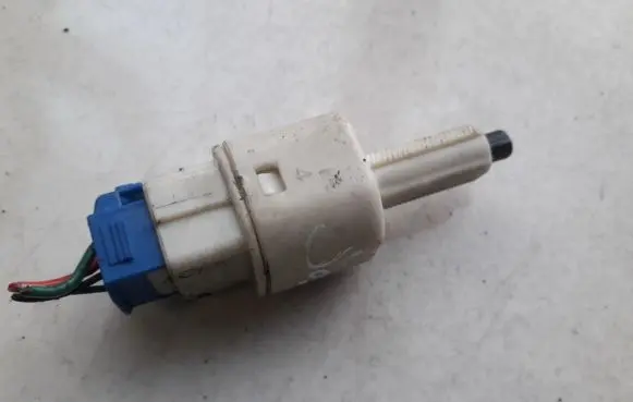 Toyota Corolla Verso AR10 Brake pedal sensor switch 2701E47