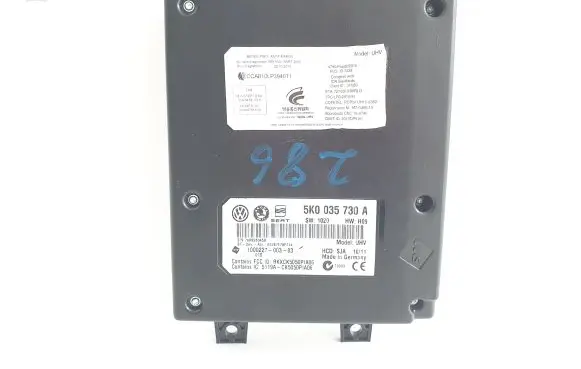 Volkswagen Transporter - Caravelle T5 Bluetooth control unit module 5K0035730A