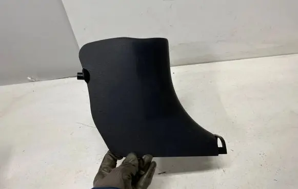 Hyundai i20 (PB PBT) Foot area side trim 858241J000
