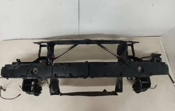 BMW 5 E60 E61 Radiator support slam panel 7054360 170105 11267310
