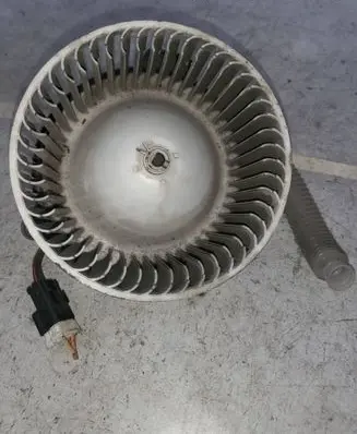 Mazda Tribute Heater fan/blower Hb111ed38a02