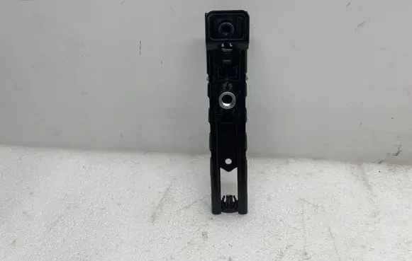 Tesla Model 3 Seat belt adjustment motor 1068130C1B CZ723118300V81