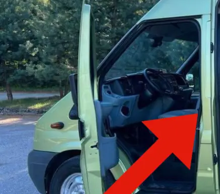 Ford Transit Front door lock loop/hook striker 