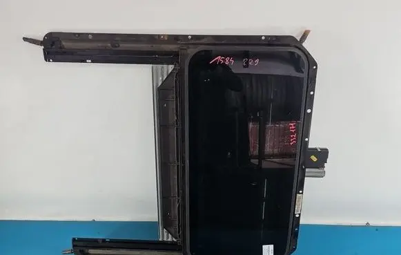 Volkswagen Golf III Sunroof set 763537001 IMPRK1584829