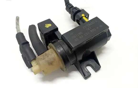 Mercedes-Benz A W169 Turbo solenoid valve A0061536628 70078202