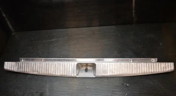 Mercedes-Benz E W212 Trunk/boot sill cover protection A2126900027
