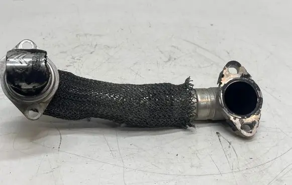 Ford Focus EGR valve line/pipe/hose 9674950180