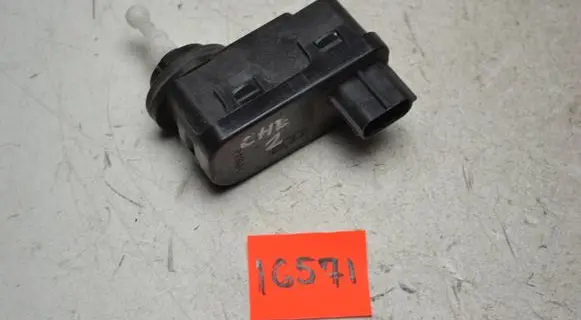 Chevrolet Aveo Headlight level adjustment motor 
