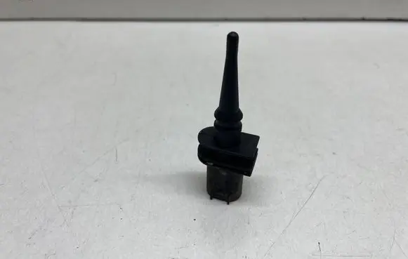 BMW 7 E65 E66 Outside/exterior temperature sensor 