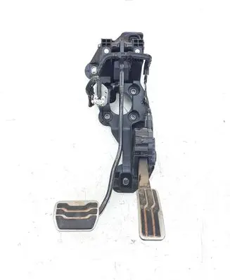 Ford Fusion II Pedal assembly FG9C9F856FC MAR1629181903