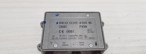 Audi A6 S6 C5 4B Antenna control unit 8E0035456B 09103112