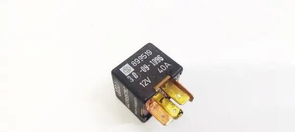Audi A6 S6 C4 4A Other relay 899519 443919578c
