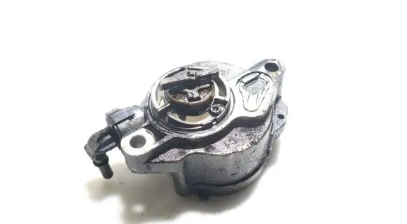 Citroen C4 I Vacuum pump