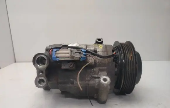 Chevrolet Orlando Air conditioning (A/C) compressor (pump) 557805030
