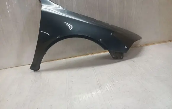 Skoda Octavia Mk2 (1Z) Fender