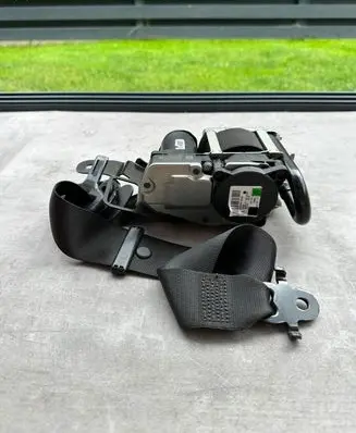 BMW X5 F15 Front seatbelt 628641500 0589P1000250