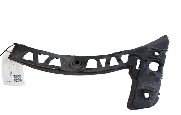 Front bumper mounting bracket