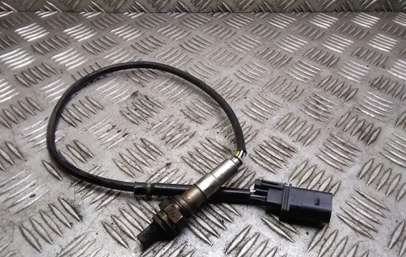 Skoda Octavia Mk2 (1Z) Lambda probe sensor 03G906262B