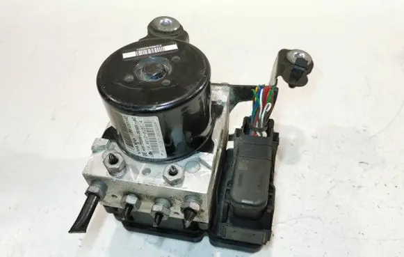 Volvo V70 ABS Pump 7G9N2C405AC 10021201514 P31261142