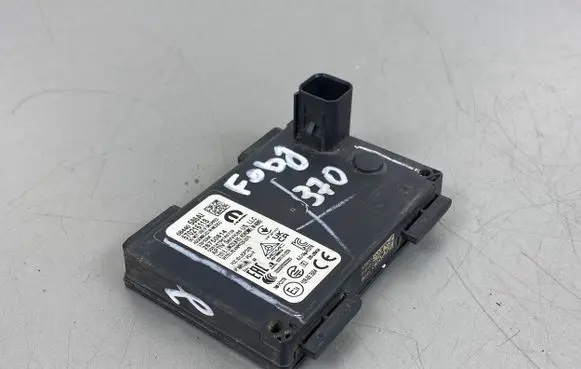 Jeep Grand Cherokee WL Distronic sensor radar 68440586AI 670216118