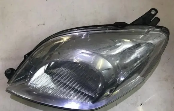 Citroen Nemo Headlight/headlamp 45570999 45570757