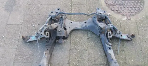 Honda CR-V Front axle beam 