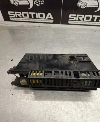 Mercedes-Benz E W211 Fuse module 2115453401 5DK00804721