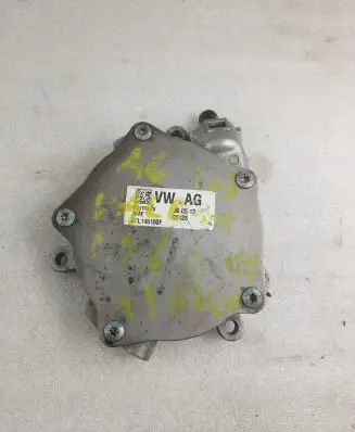 Audi A8 S8 D4 4H Vacuum pump 07L145100F