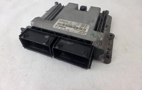 Ford Transit - Tourneo Connect Engine control unit/module ECU FV6112A650YB 0281033095