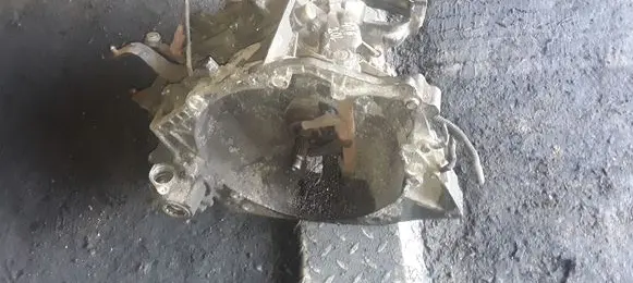 Peugeot 406 Manual 5 speed gearbox 20CH42