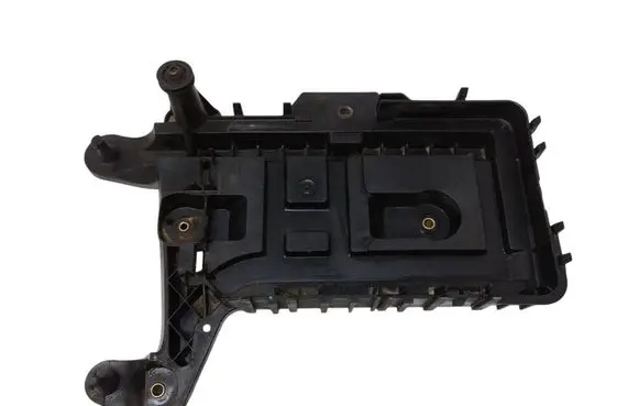 Skoda Yeti (5L) Battery tray 1K0915333