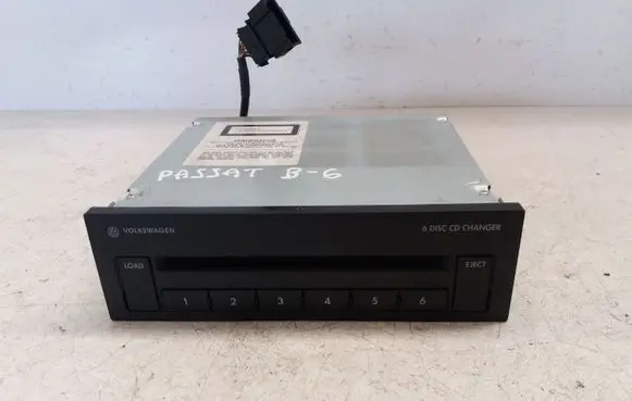 Volkswagen PASSAT B6 CD/DVD changer 3C0035110