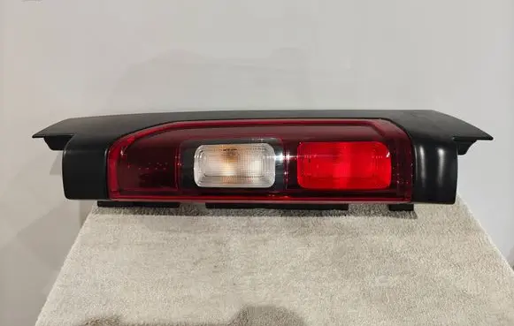 Rear/tail lights