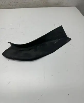 BMW 5 F10 F11 Rear/tail light trim molding 7204375 20409410