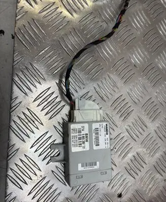 BMW 5 F10 F11 Air suspension control unit module (rear) 4461500610 6860386 004007001