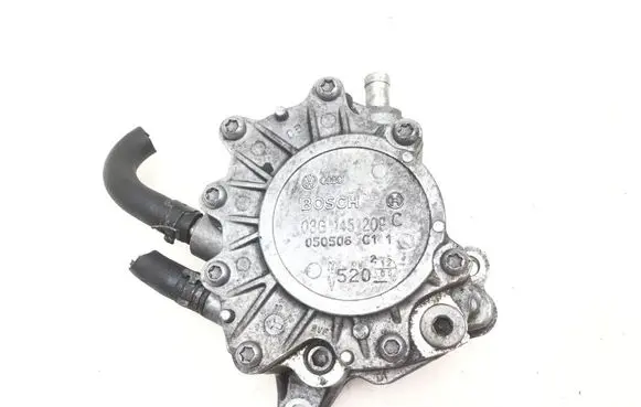 Volkswagen PASSAT B6 Vacuum pump 03G145209