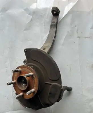 Dodge Durango III Front wheel hub 