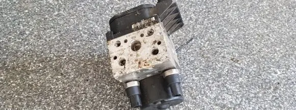 Mercedes-Benz A W168 ABS Pump 0044310912