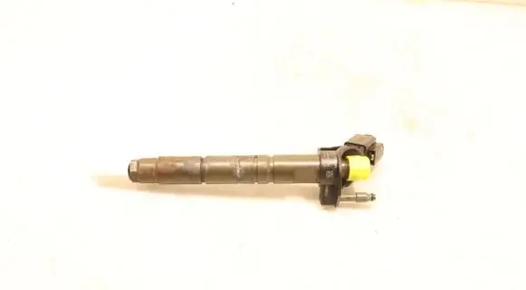 Mercedes-Benz E W212 Fuel injector 0445116026