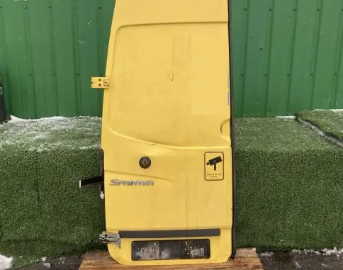 Mercedes-Benz Sprinter W906 Back/rear loading door 2E1827091Q 9067400905
