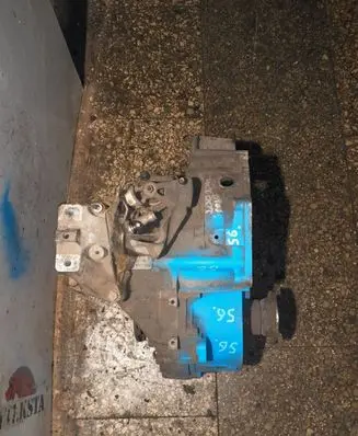 Volkswagen Bora Manual 6 speed gearbox 02M301103D