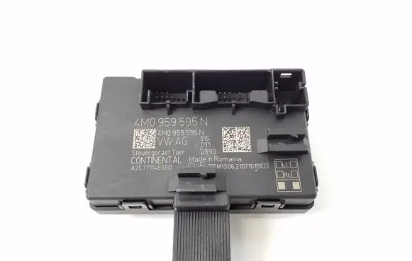 Audi e-tron Door control unit/module 4M0959595N