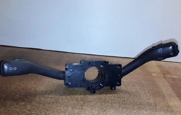 Audi A6 S6 C5 4B Indicator stalk 8L0953513 202705