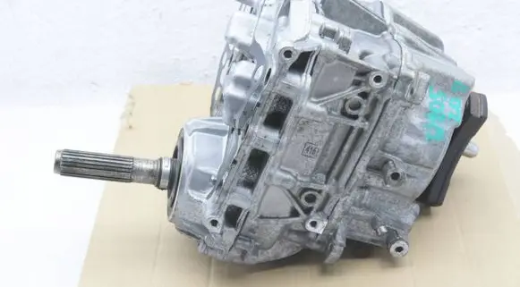 Mercedes-Benz C W205 Gearbox transfer box case A7252800000 10115989807 1913600428
