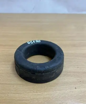 Mercedes-Benz C W204 Front coil spring rubber mount A2103250484 D5120